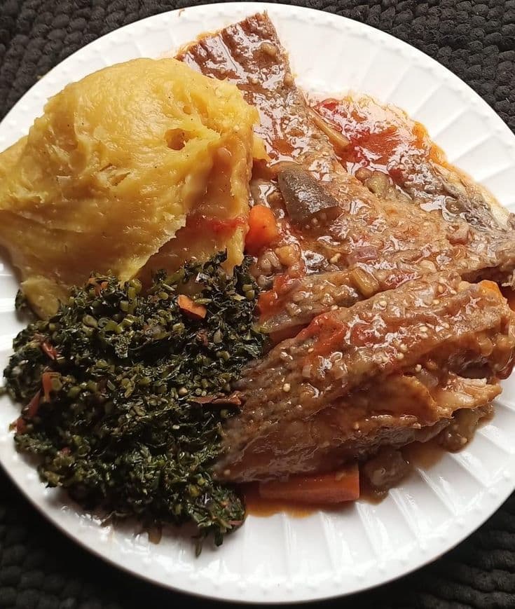 Matooke & Groundnut Stew